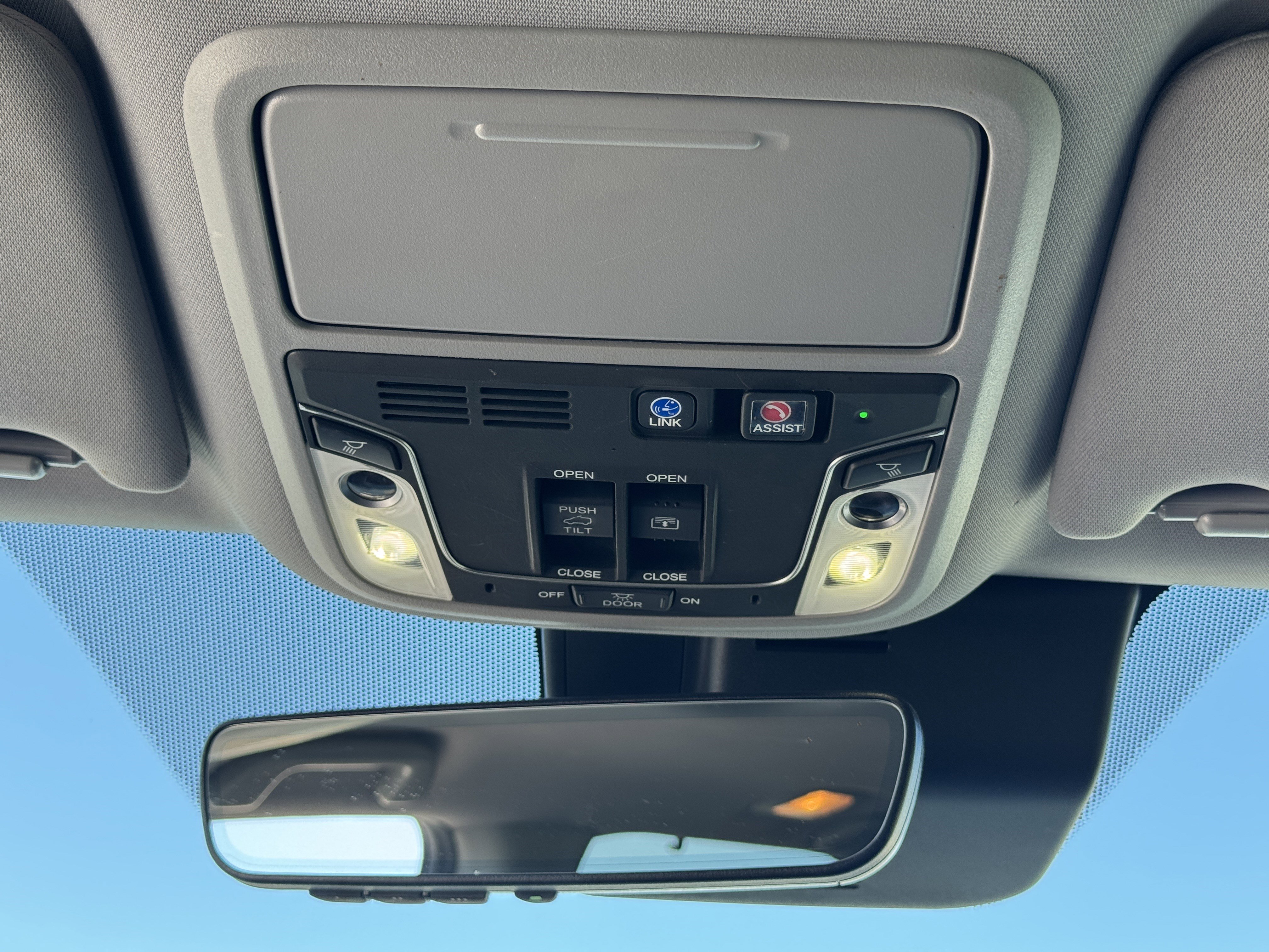 Used 2021 Honda Pilot Elite image 34