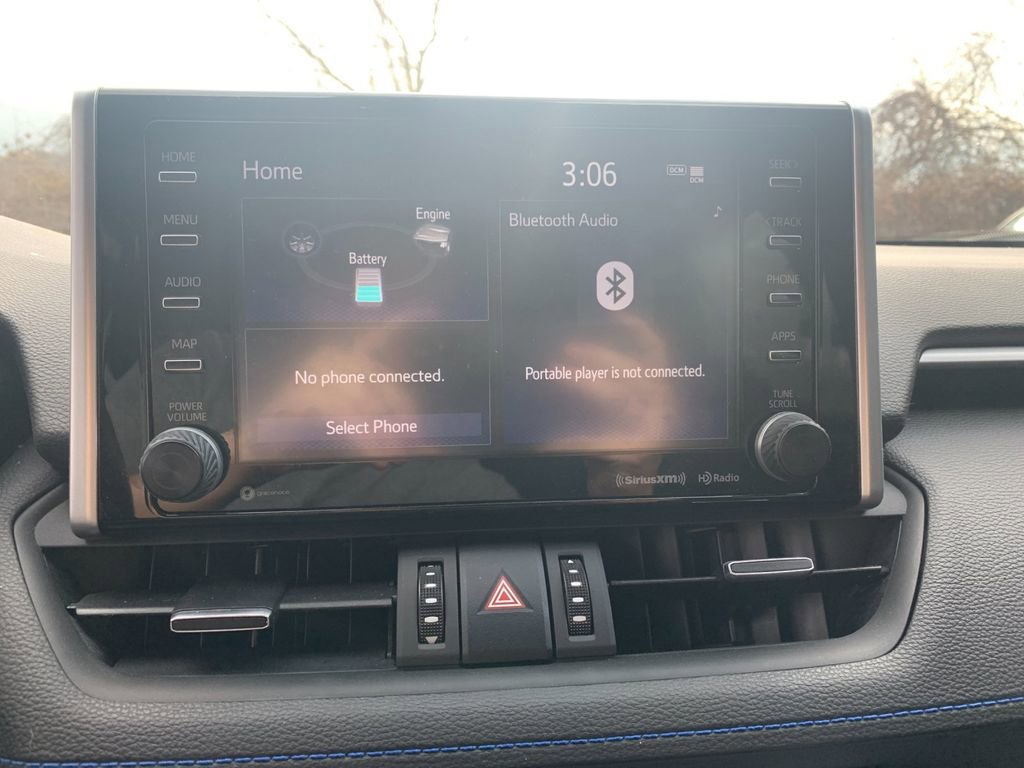 Used 2021 Toyota RAV4 XSE w/ XSE Grade Weather Package image 23