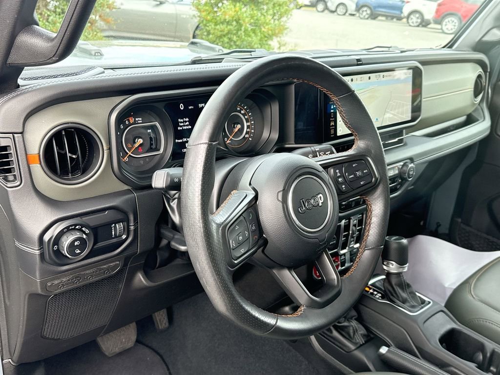 Used 2024 Jeep Gladiator Mojave w/ Technology Group image 34
