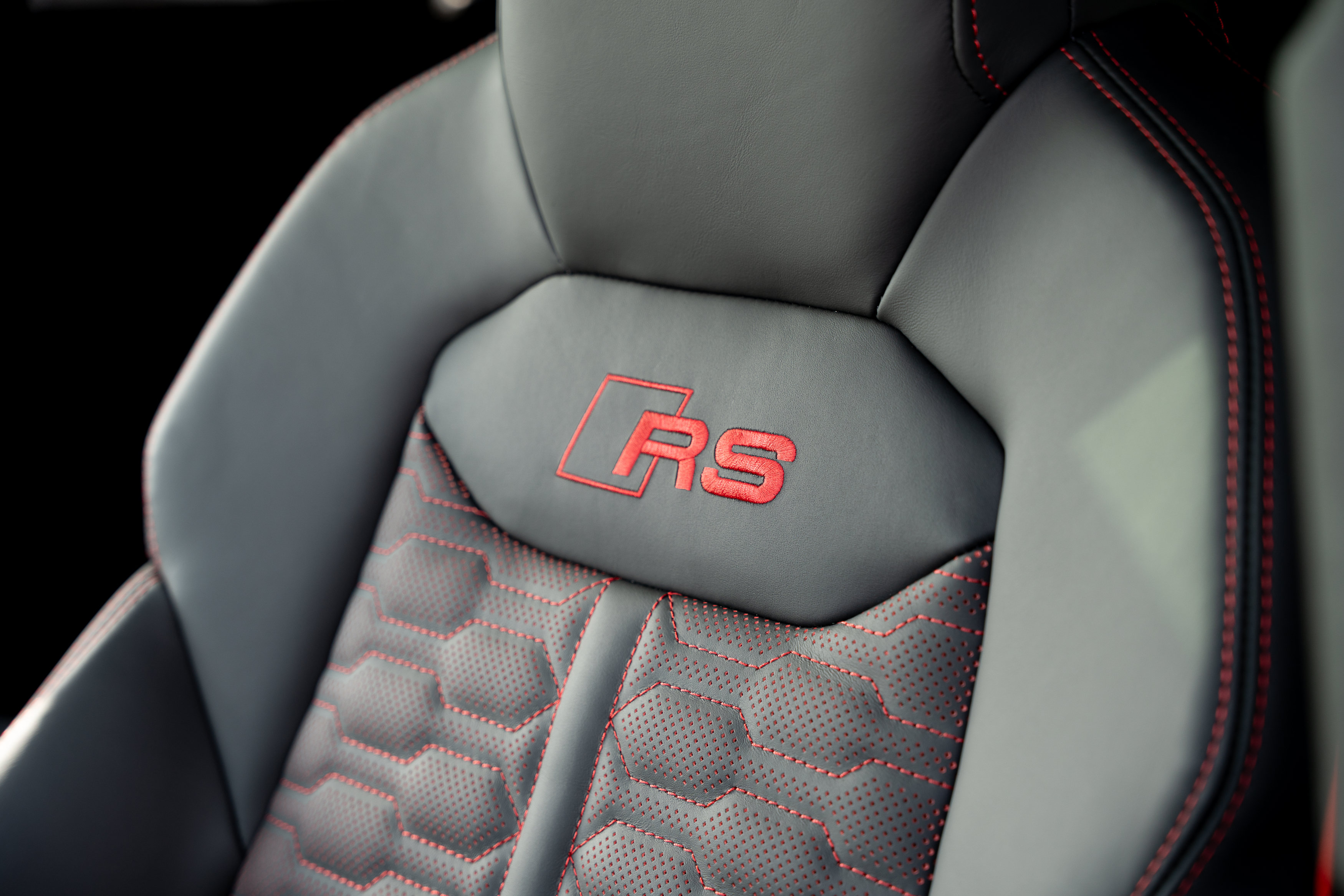 New 2026 Audi RS Q8 performance AWD/4WD image 28