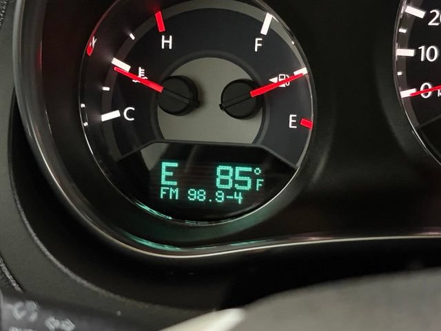 Used 2013 Chrysler 200 Limited FWD image 49