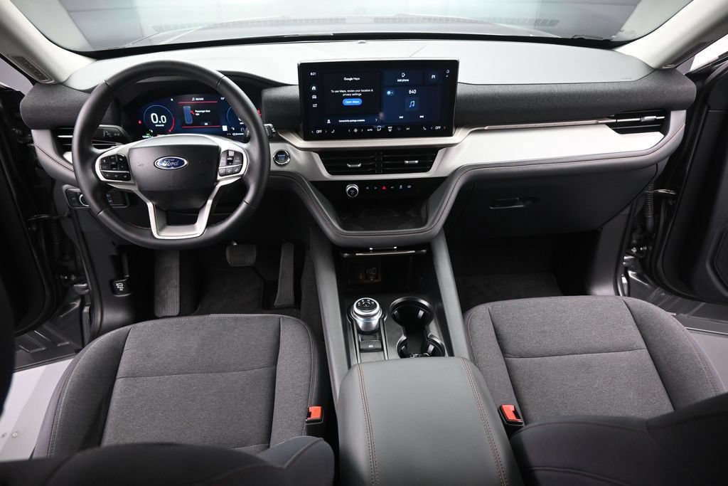 Certified 2025 Ford Explorer Active RWD image 24