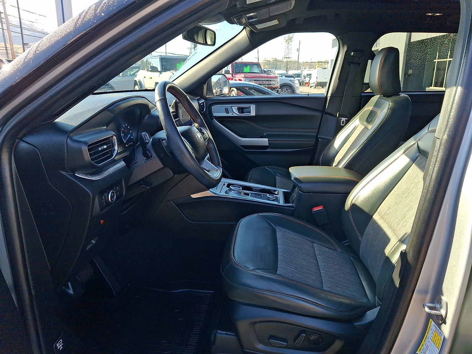 Used 2023 Ford Explorer Timberline w/ Timberline Technology Package AWD/4WD image 13