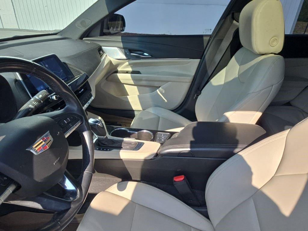 Certified 2023 Cadillac CT4 Luxury w/ Sun And Sound Package RWD image 6
