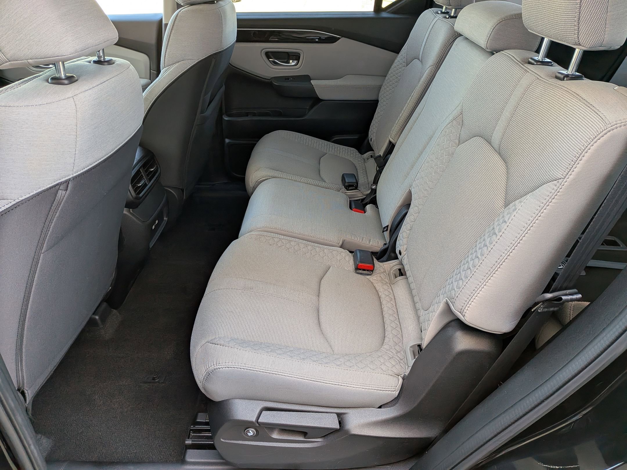 Certified 2023 Honda Pilot LX image 23