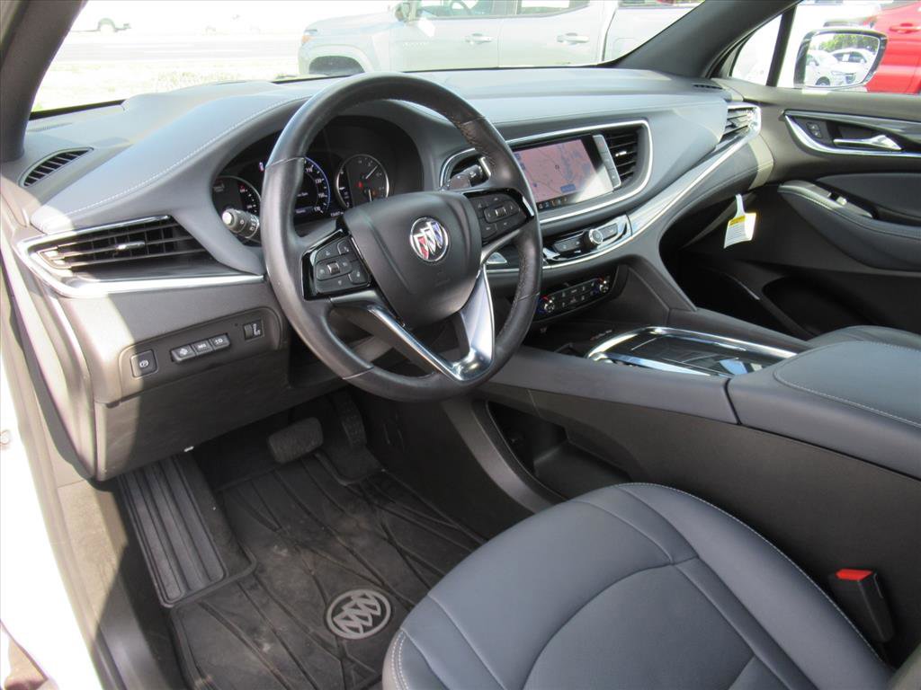 Used 2023 Buick Enclave Premium w/ Experience Buick Package image 17