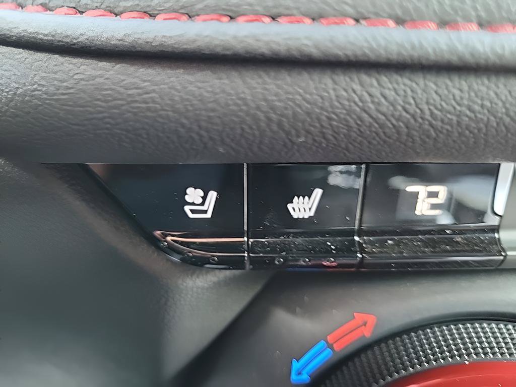 Used 2024 Chevrolet Blazer RS w/ Enhanced Convenience Package FWD image 24