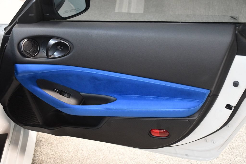 Used 2024 Nissan Z Performance w/ Floor Mat Package RWD image 23