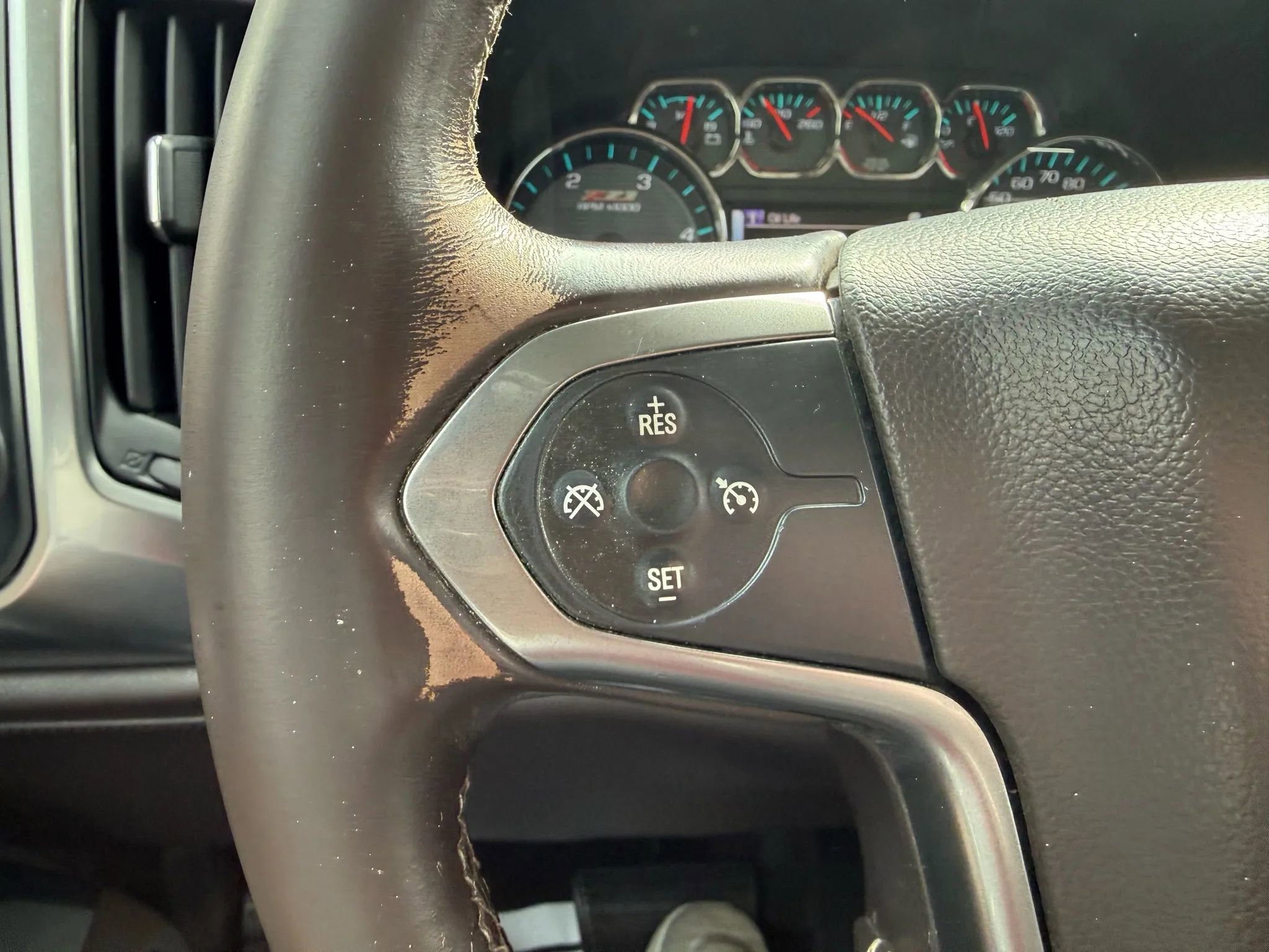 Used 2016 Chevrolet Silverado 2500 LTZ w/ Duramax Plus Package AWD/4WD image 22