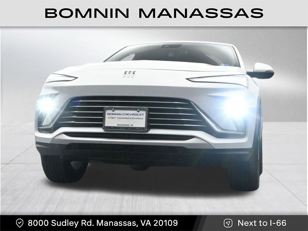 Used 2024 Buick Envista Preferred w/ Advanced Safety Package image 35