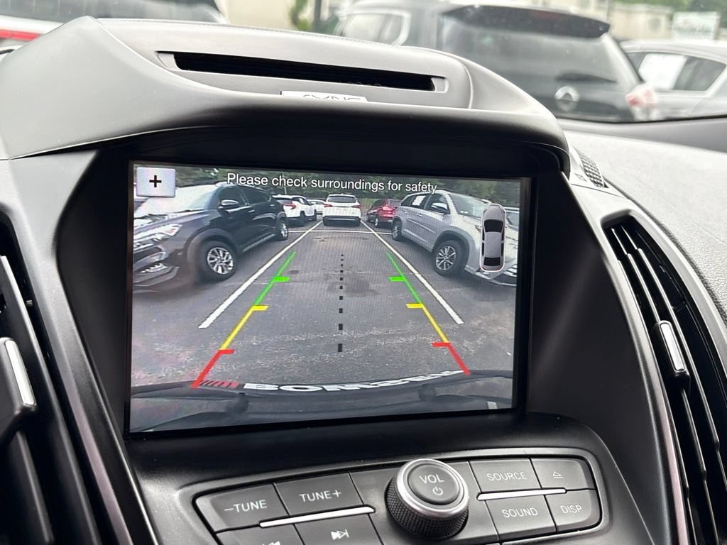 Used 2017 Ford Escape SE w/ Equipment Group 201A AWD/4WD image 15