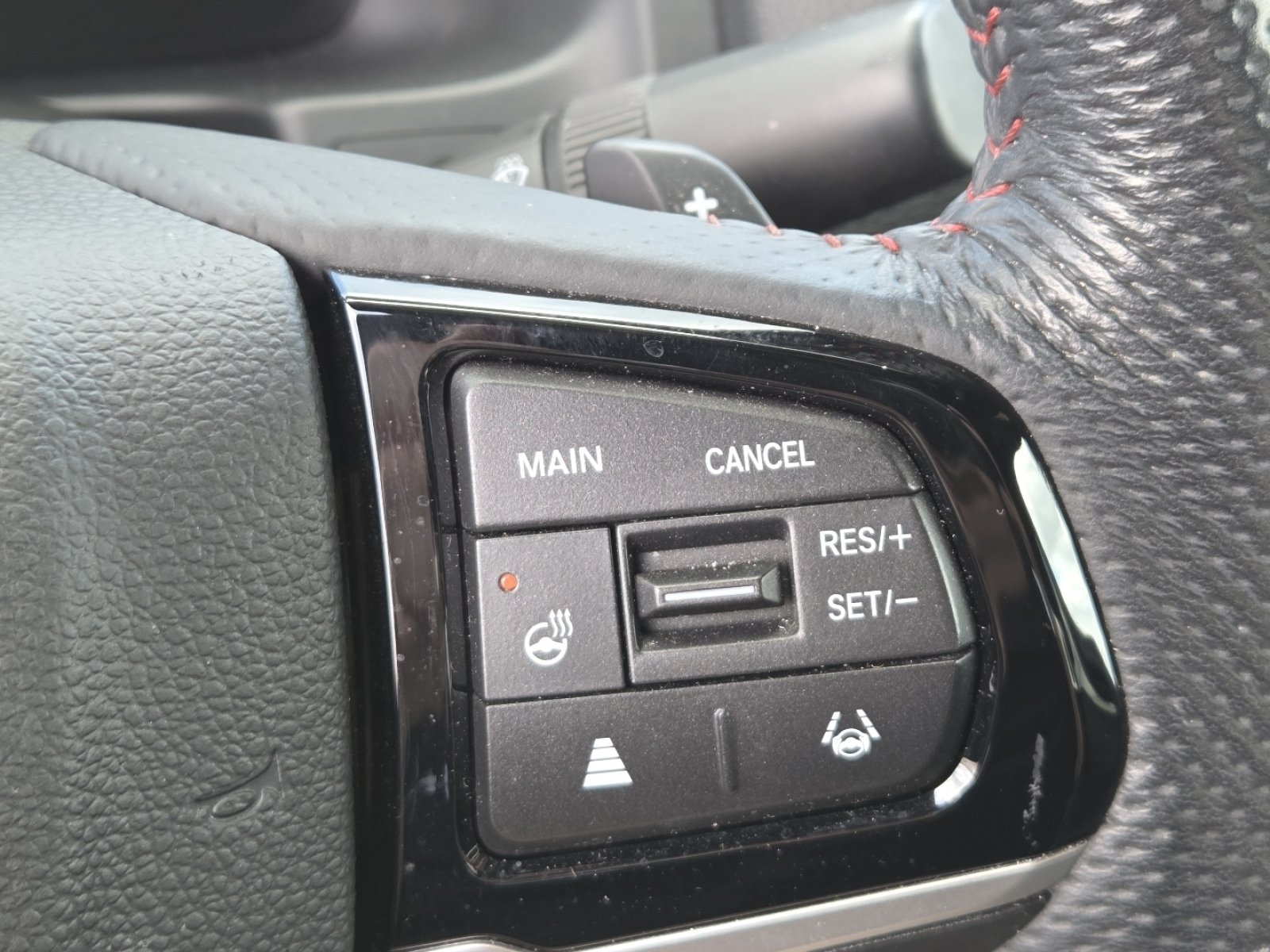 Used 2025 Honda Ridgeline Black Edition image 10