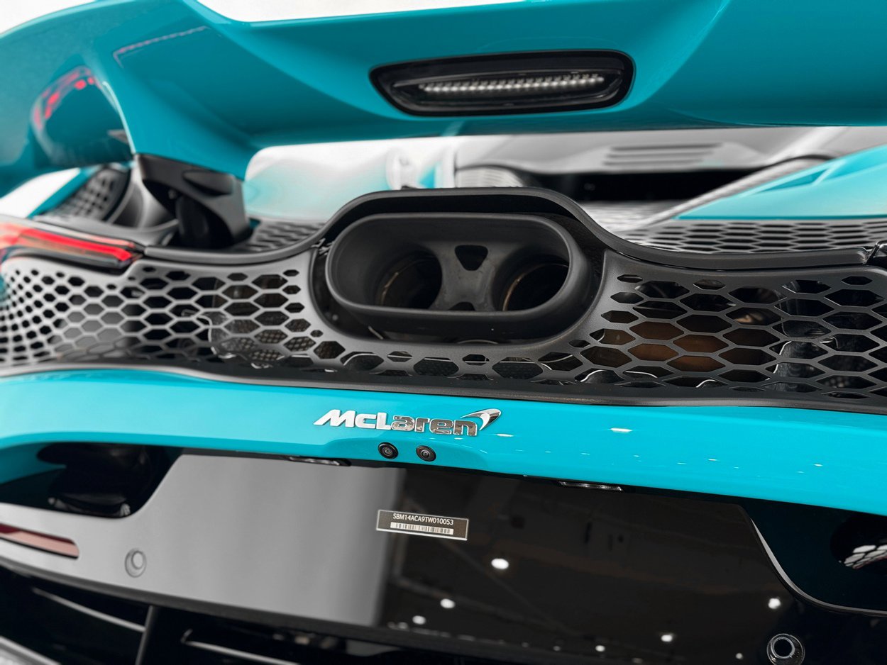 New 2026 McLaren 750S image 40