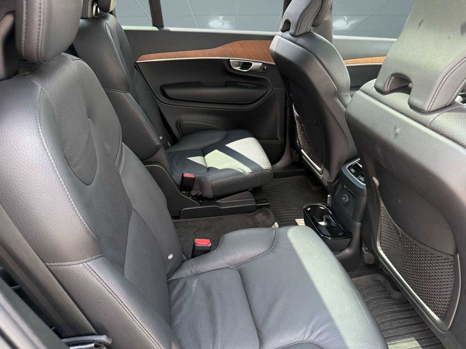 Used 2024 Volvo XC90 T8 Plus w/ Protection Package Premier AWD/4WD image 29