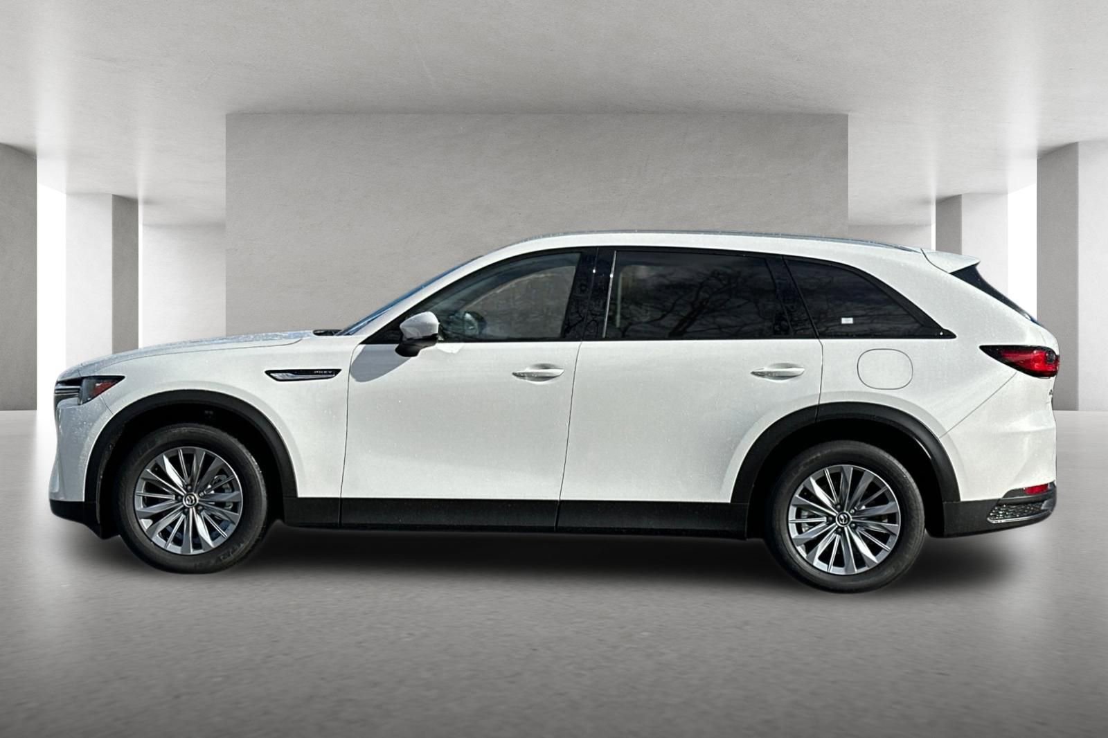 Certified 2024 MAZDA CX-90 Plug-In Hybrid w/ Preferred image 7