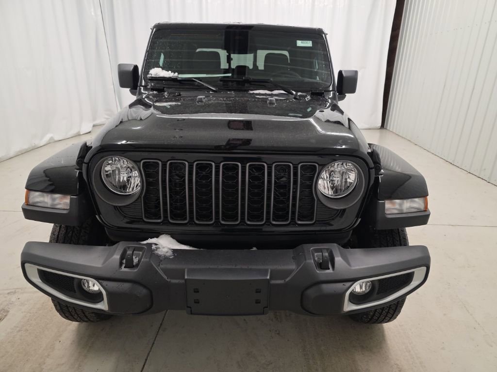 New 2026 Jeep Gladiator Sport AWD/4WD image 8