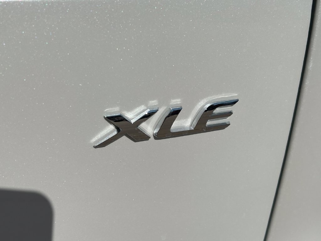 New 2026 Toyota Corolla Cross XLE FWD image 13
