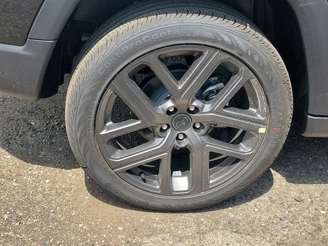 New 2026 Jeep Compass Limited w/ Sun, Sound & Navigation Group AWD/4WD image 5