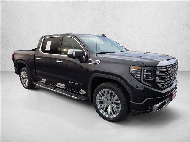 Used 2023 GMC Sierra 1500 Denali w/ Technology Package image 4