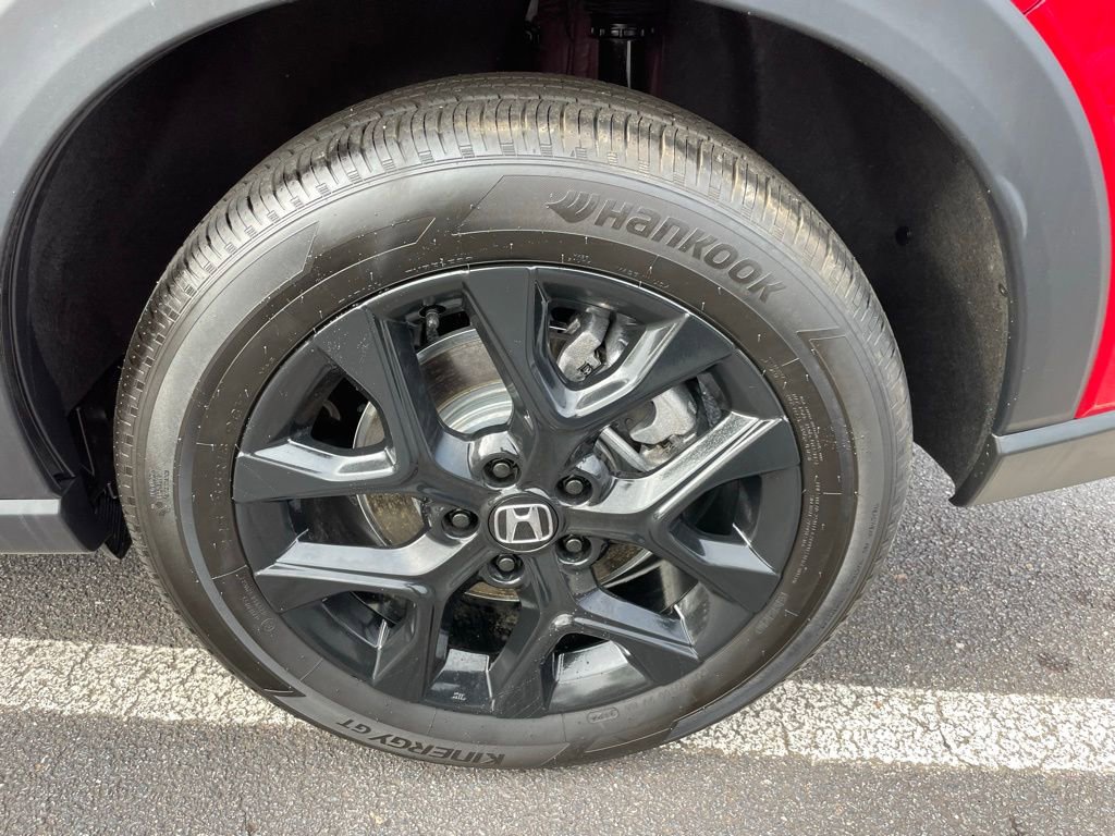 Certified 2025 Honda HR-V Sport image 42