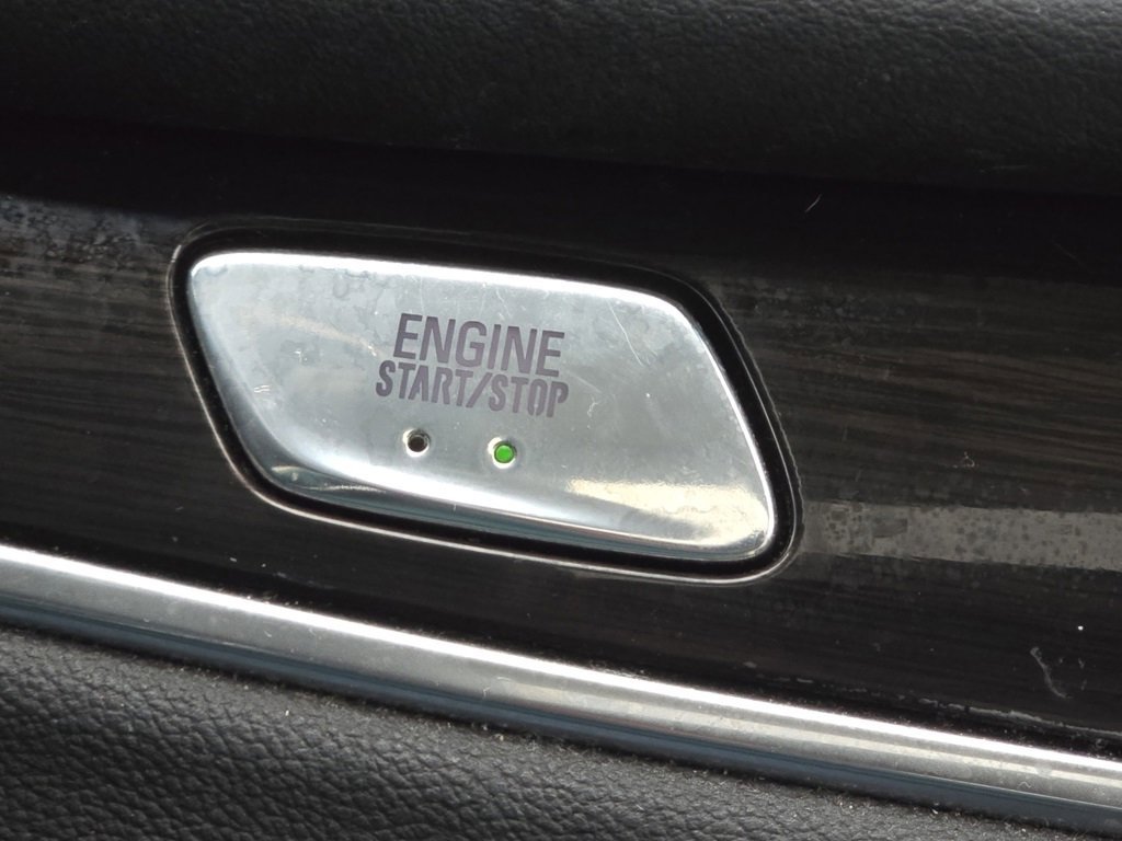 Used 2022 Buick Enclave Premium w/ Experience Buick Package image 13