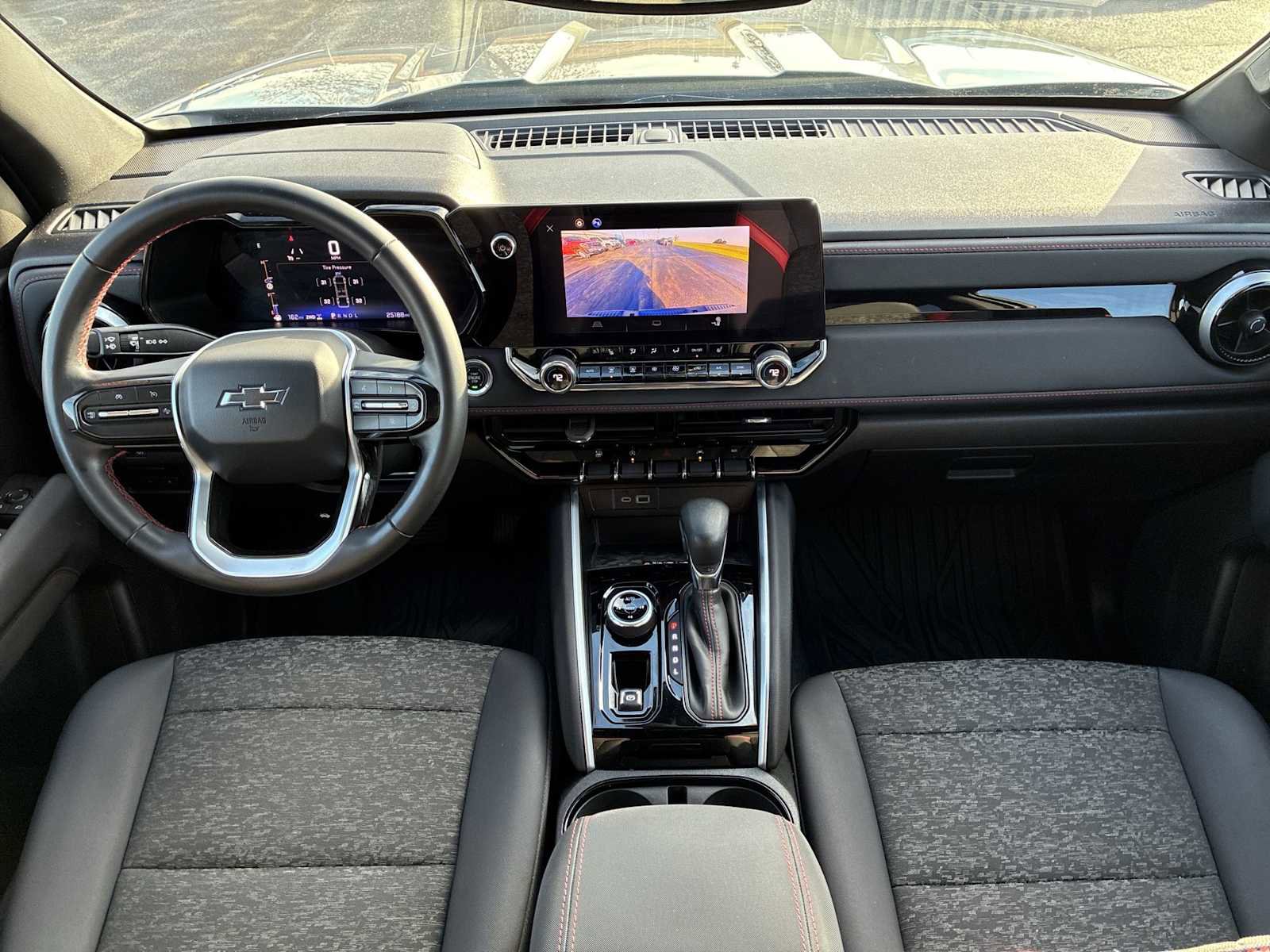 Used 2023 Chevrolet Colorado Z71 image 19