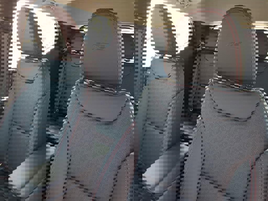 New 2027 Chevrolet Bolt RS w/ Technology Package image 15