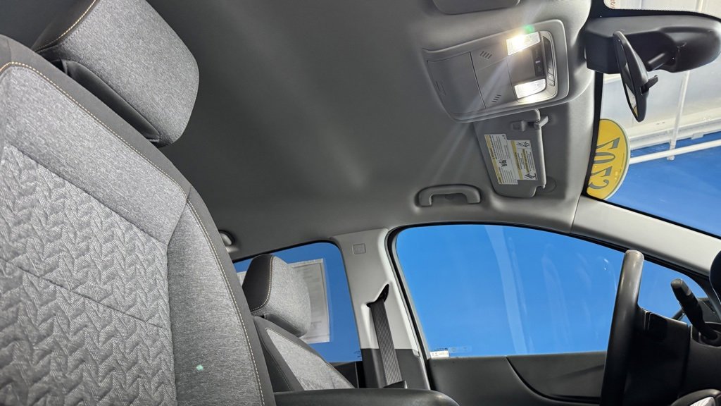 Used 2023 Chevrolet Equinox LT image 20