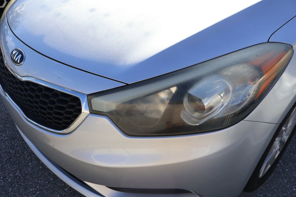 Used 2014 Kia Forte LX w/ Popular Package image 3
