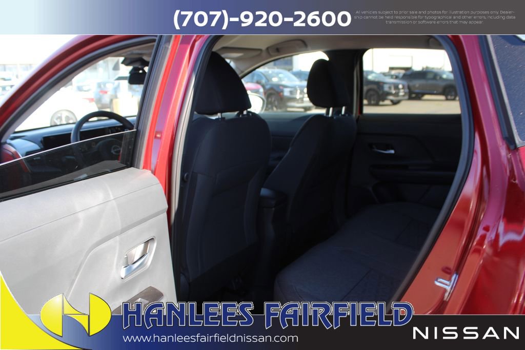 New 2025 Nissan Versa SV w/ Trunk Package FWD image 14