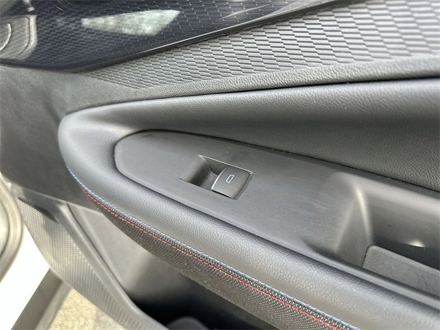 Used 2024 Chevrolet Blazer EV RS image 29