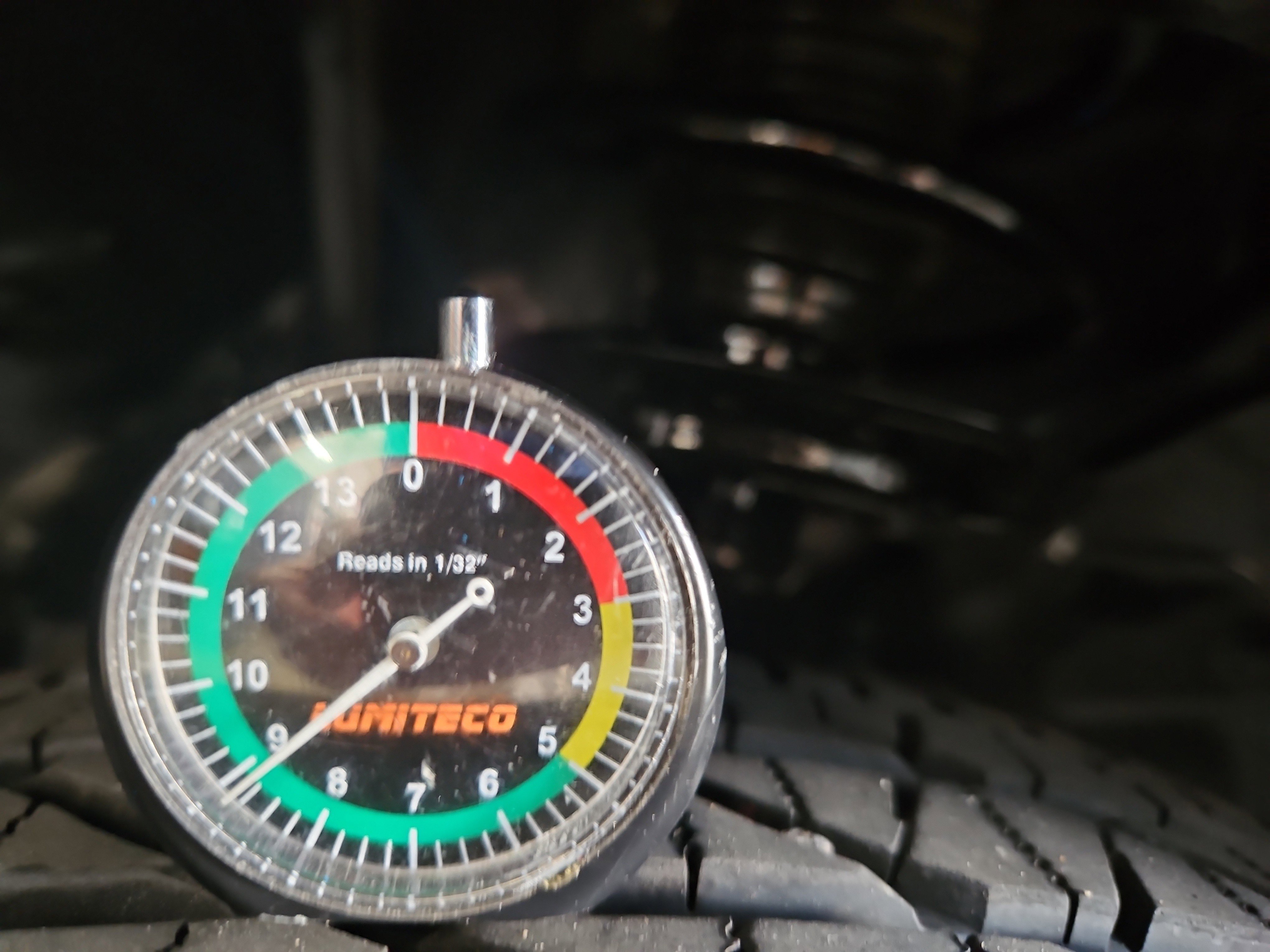 Used 2024 Nissan Rogue S image 22