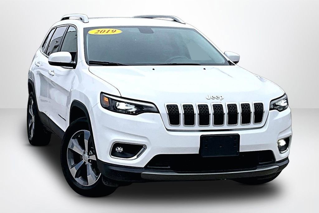 Used 2019 Jeep Cherokee Limited AWD/4WD image 3