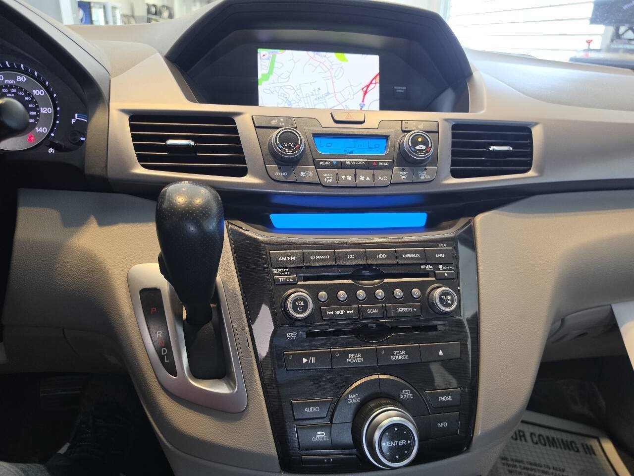 Used 2012 Honda Odyssey Touring Elite image 49