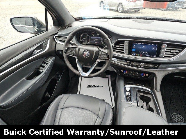 Certified 2022 Buick Enclave Essence w/ Experience Buick Package image 19