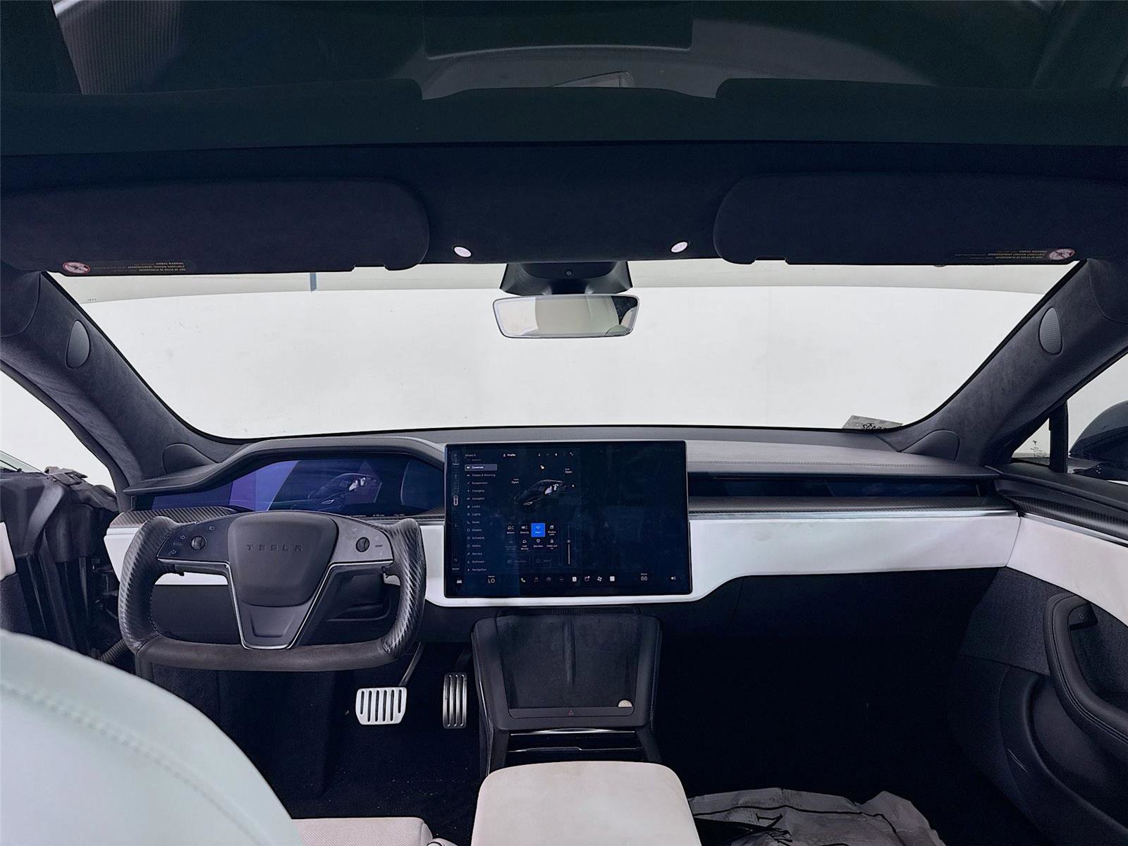 Used 2021 Tesla Model S Plaid image 4