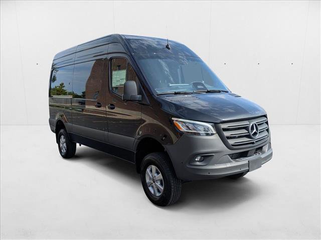 New 2025 Mercedes-Benz Sprinter 2500 video 3