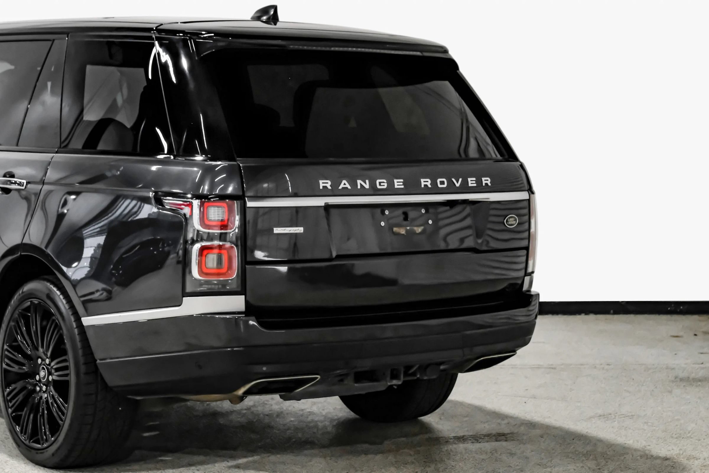 Used 2019 Land Rover Range Rover Long Wheelbase Autobiography AWD/4WD image 15