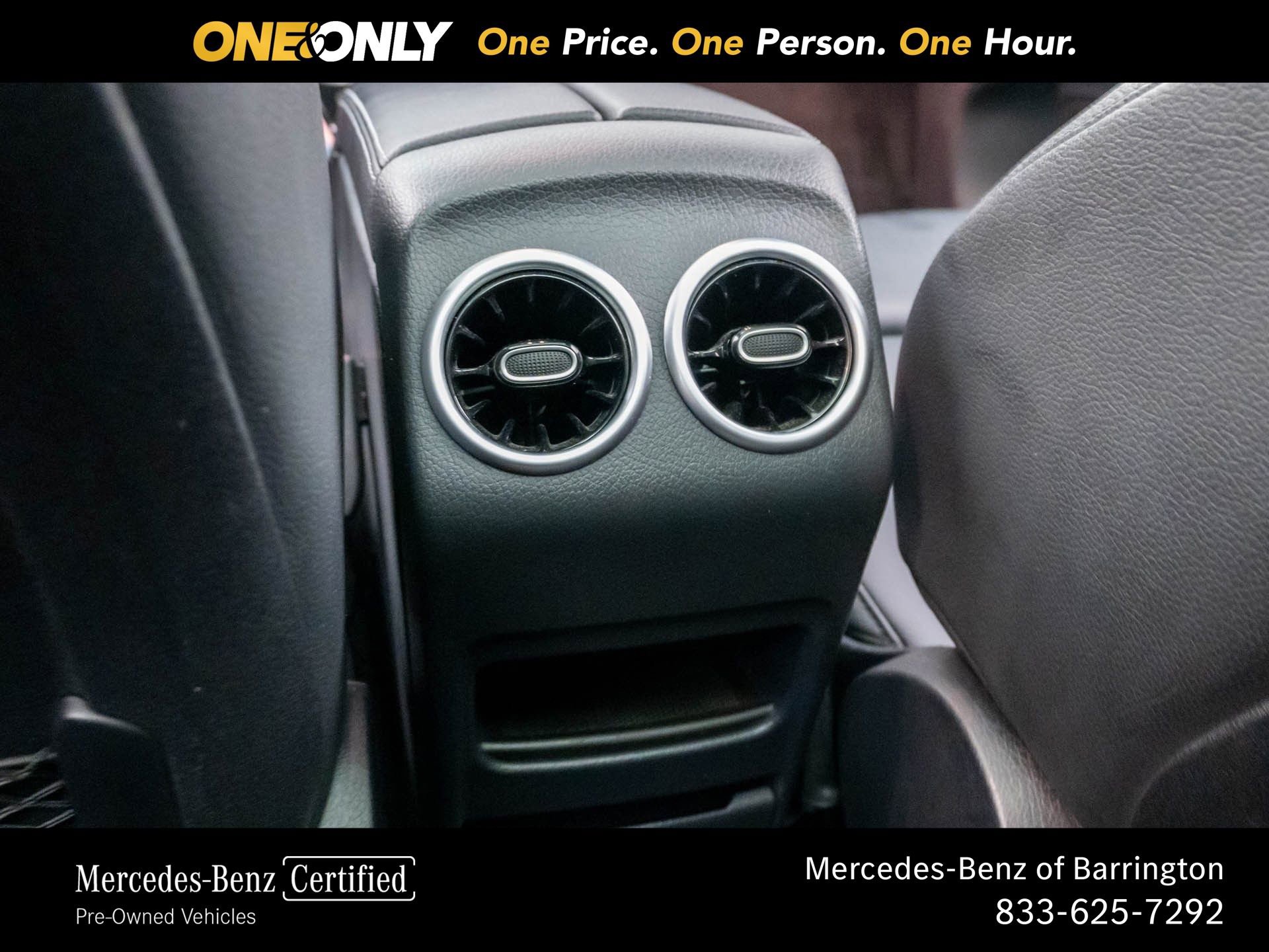 Used 2023 Mercedes-Benz GLB 250 4MATIC w/ Premium Package image 22
