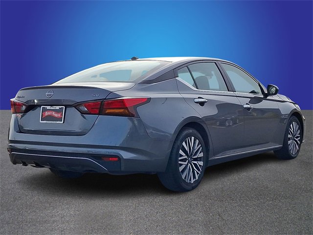 Used 2024 Nissan Altima 2.5 SV image 4