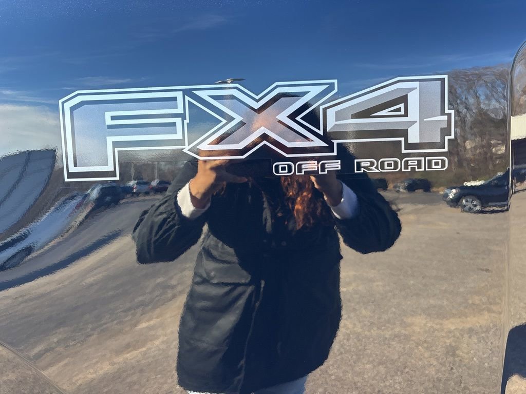 New 2026 Ford F250 XLT w/ XLT Premium Package image 12