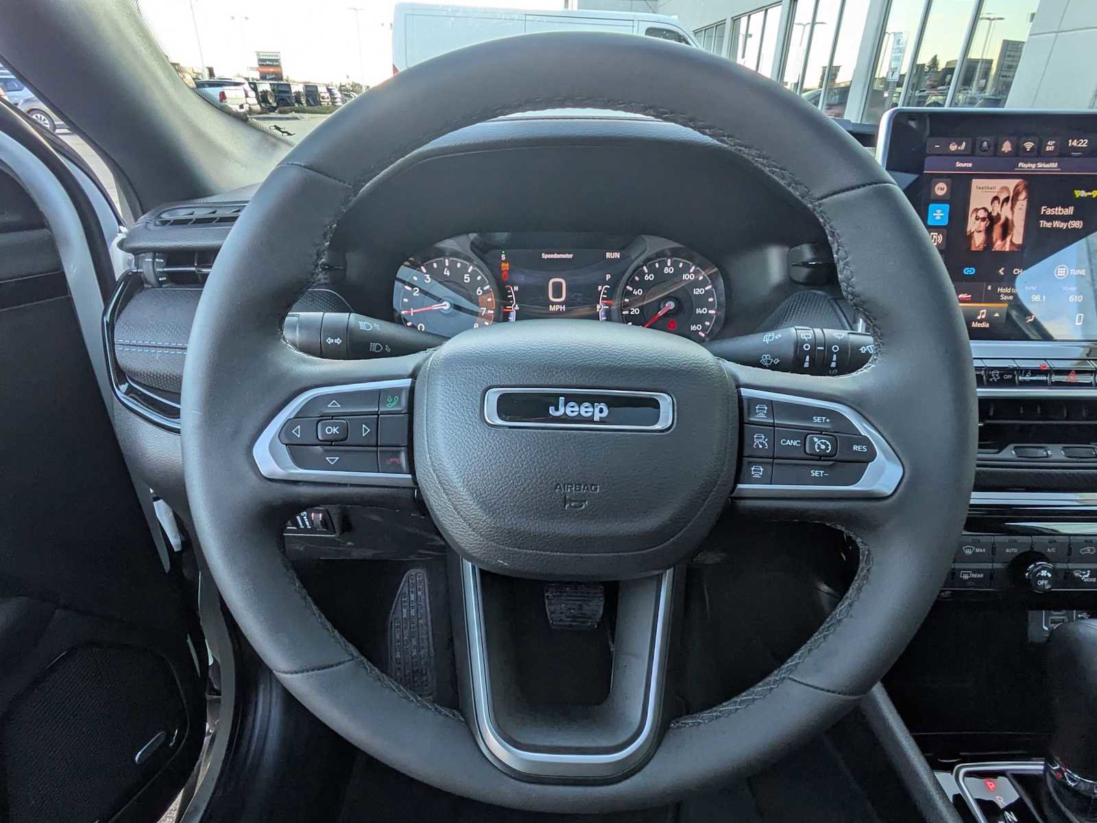 Used 2025 Jeep Compass Limited w/ Sun & Sound Group image 21