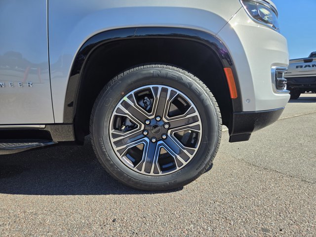 New 2025 Jeep Wagoneer Series II image 5