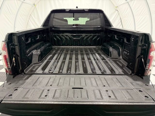 Used 2025 Chevrolet Silverado EV LT image 5