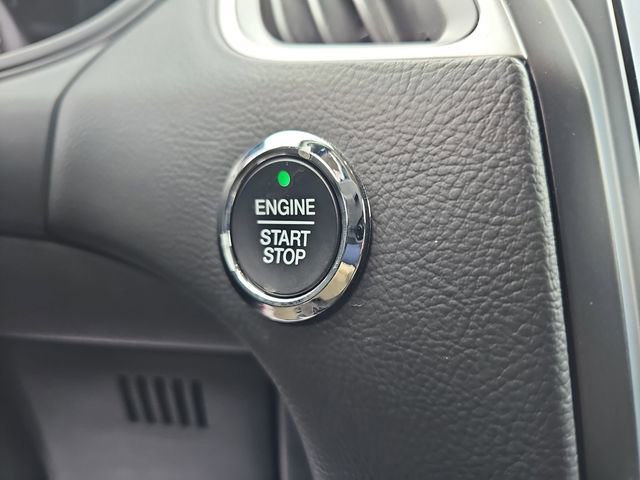 Used 2024 Ford Edge SEL image 28