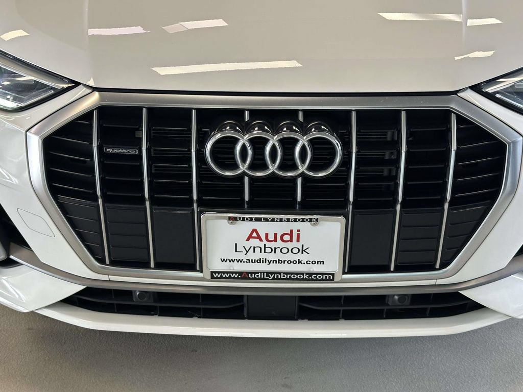 Used 2023 Audi Q3 2.0T Premium w/ Convenience Package AWD/4WD image 12