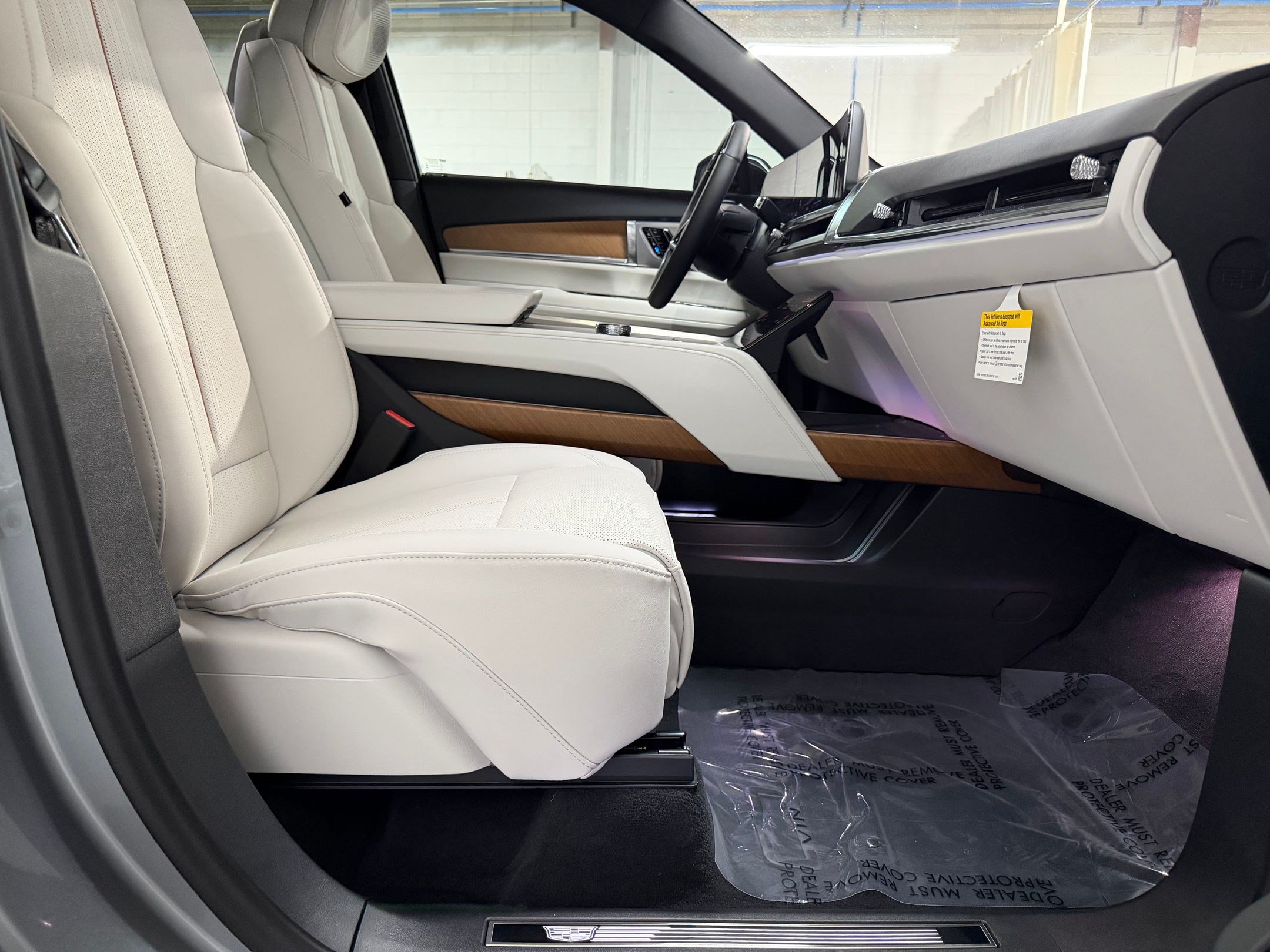 New 2026 Cadillac Vistiq Sport AWD/4WD image 22