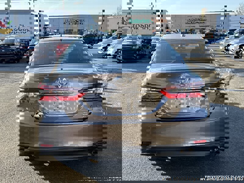 Used 2022 Toyota Camry LE image 6