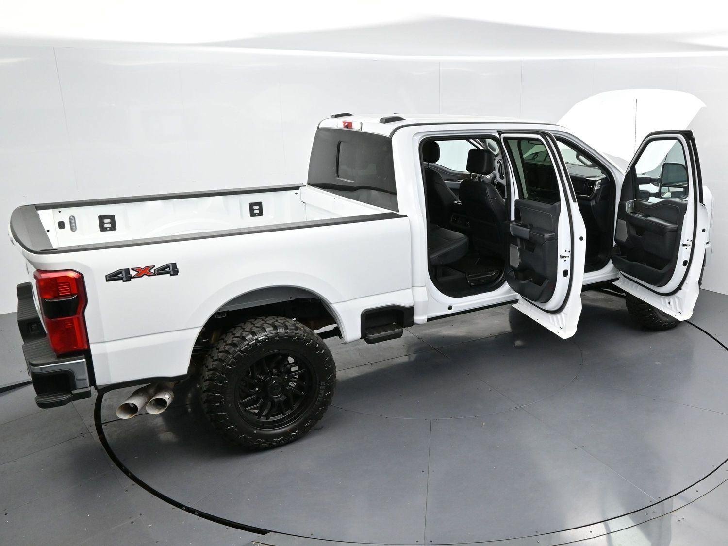 Used 2024 Ford F250 Lariat AWD/4WD image 33