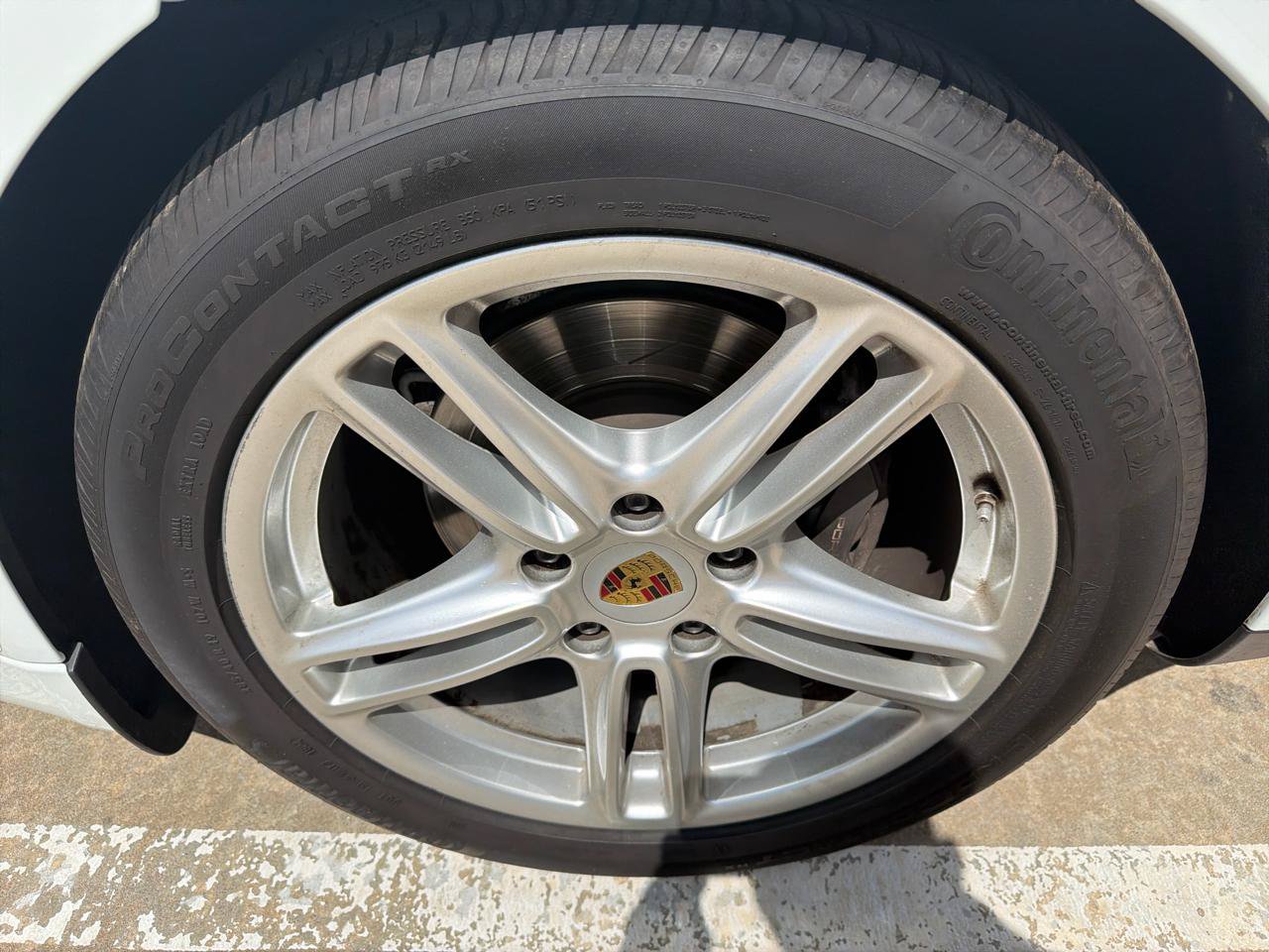 Used 2015 Porsche Panamera 4 AWD/4WD image 45